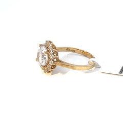 10 kt White Stone Ring