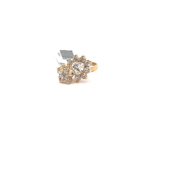 14 kt Round Flower Ring.
