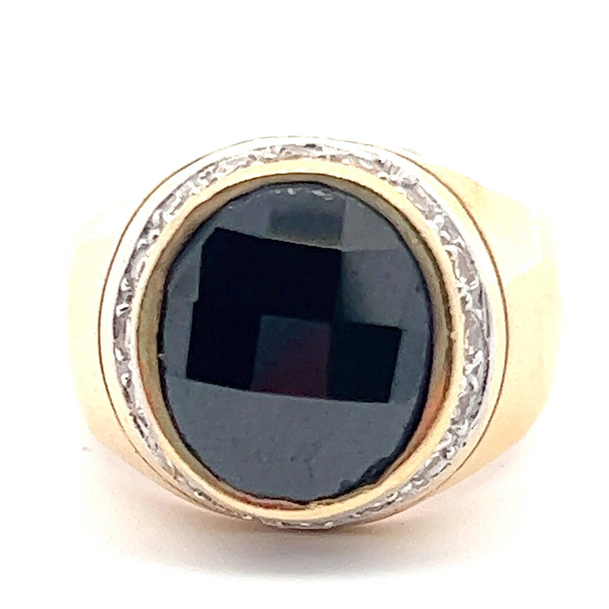 14 kt Black Stone Ring.