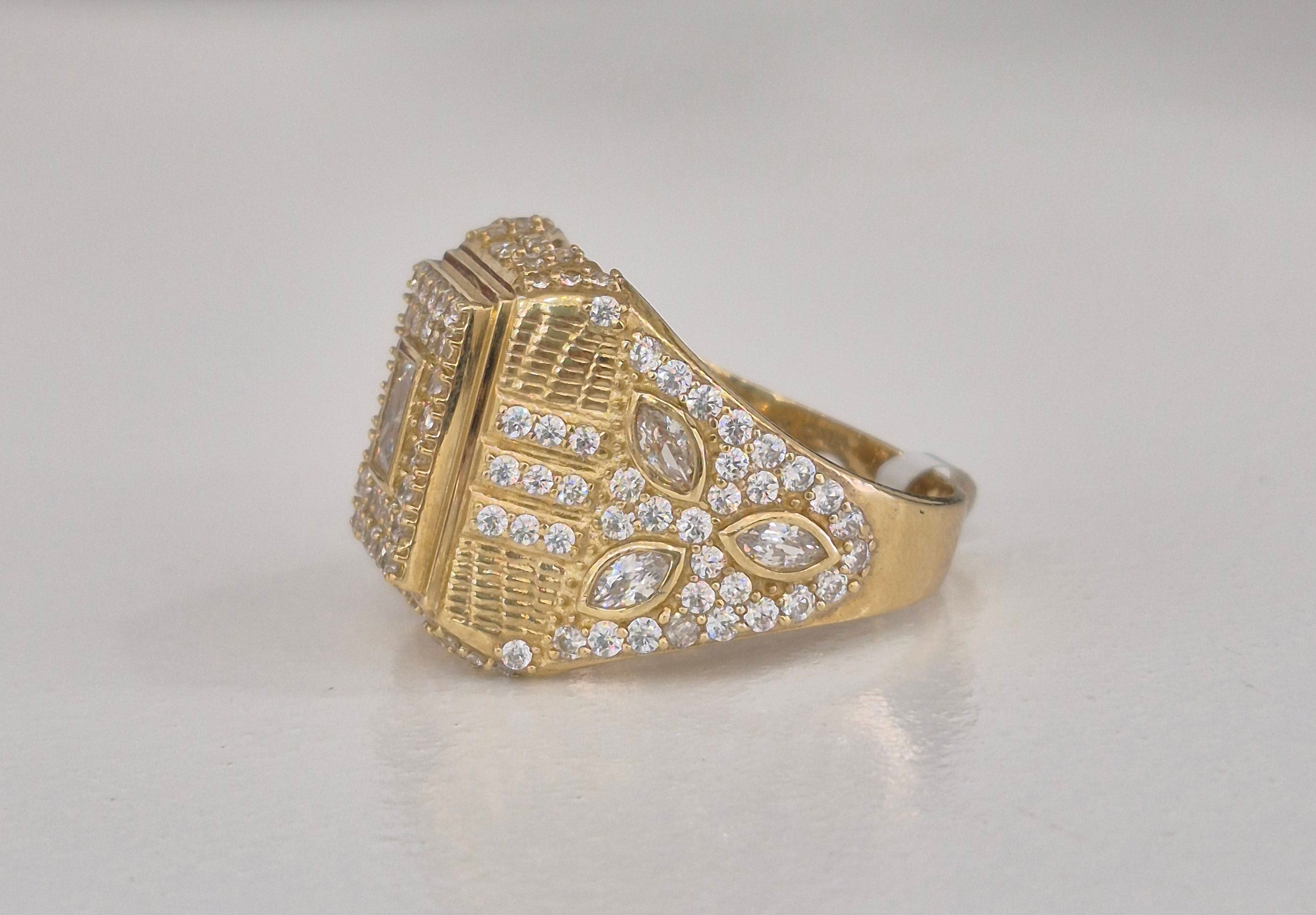 Ring